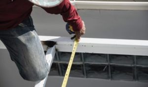 vecteezy_onsite-construction-worker-with-steel-roof-structure_22831227 onsite construction worker with steel roof structure installation, residential building contractor job